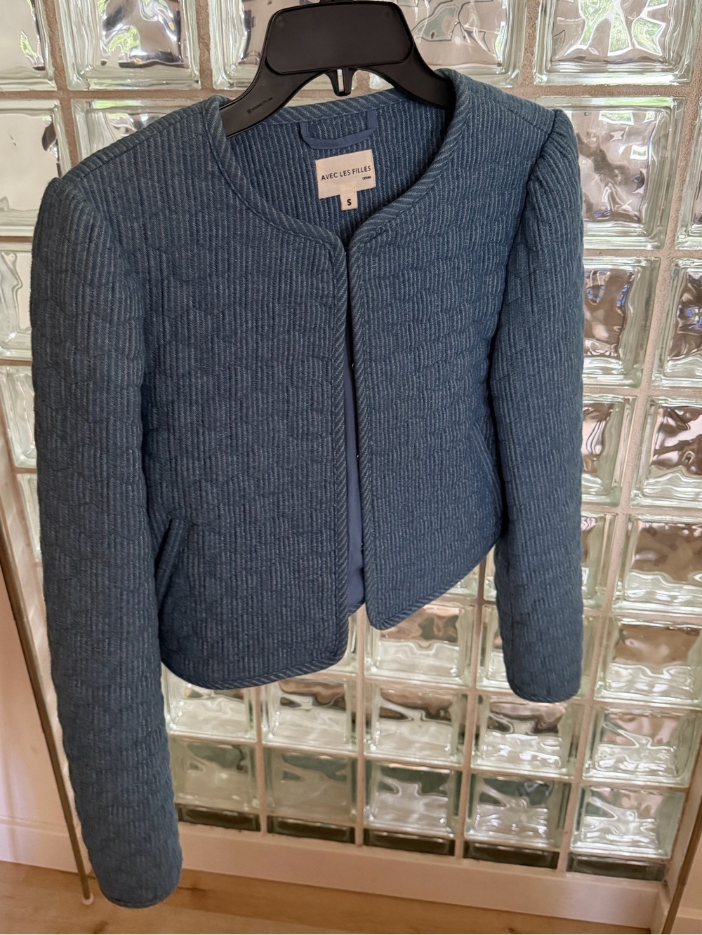 Avec Les Filles Puff Shoulder Quilted Crop Jacket Small